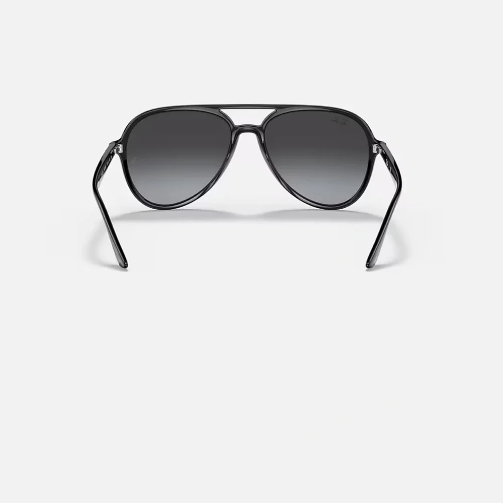 Ray-Ban Classic Black Sunglasses - Picture 5 of 14